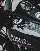 🏍️ Sleek Harley-Davidson Apple Watch face - Cars