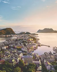 🌅 Ålesund Norway watch face