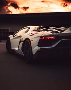 🌅 Lamborghini Aventador Sunset Drive Apple Watch face - Cars