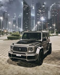 🌃 Mercedes-Benz G-Wagon City Apple Watch face - Cars