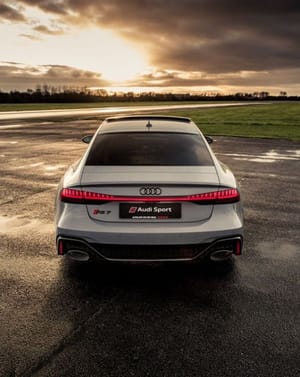 🌅 Audi RS7 Sportback Style Apple Watch face - Cars