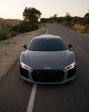 🚘 Audi R8 Scenic Drive Apple Watch face - Cars