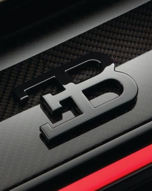 🔧 Bugatti EB Logo Carbon Fiber Apple Watch face - Cars