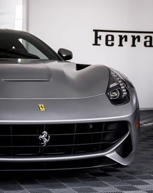 🏎️ Ferrari F12 Berlinetta Apple Watch face - Cars
