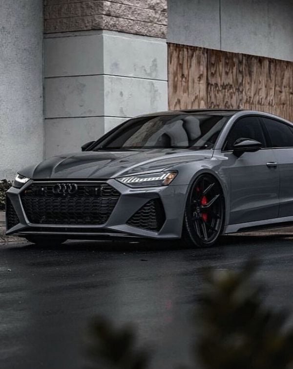 🚘 Audi RS7 Urban Elegance watch face