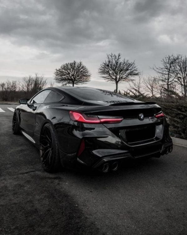 🌌 BMW M8 Midnight Elegance watch face