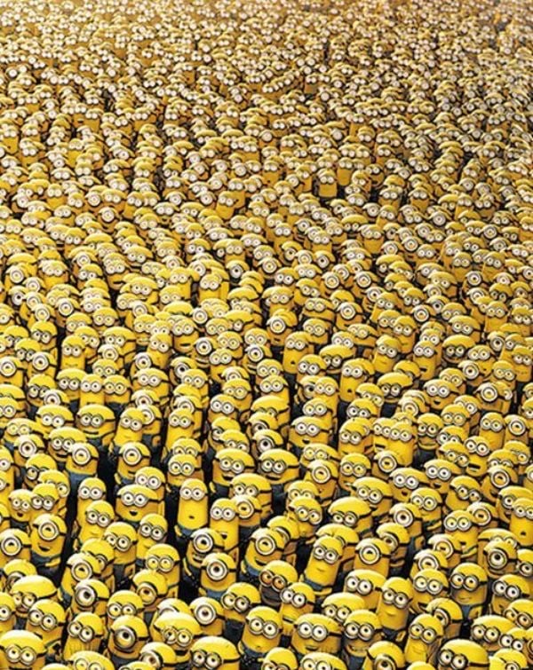 🌟 Minion Crowd watch face