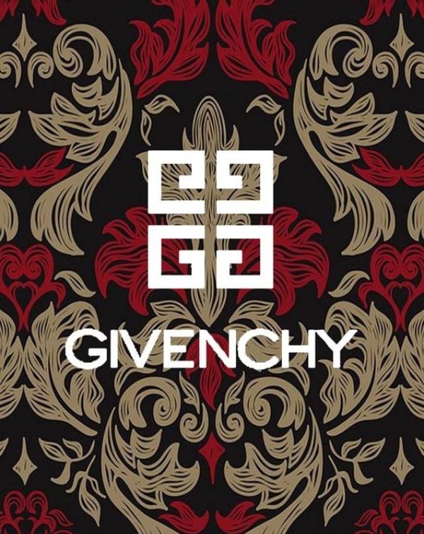 ✨ Givenchy Luxury watch face