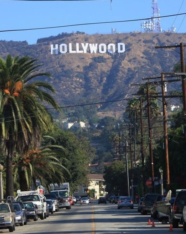 🌴 Hollywood Street watch face