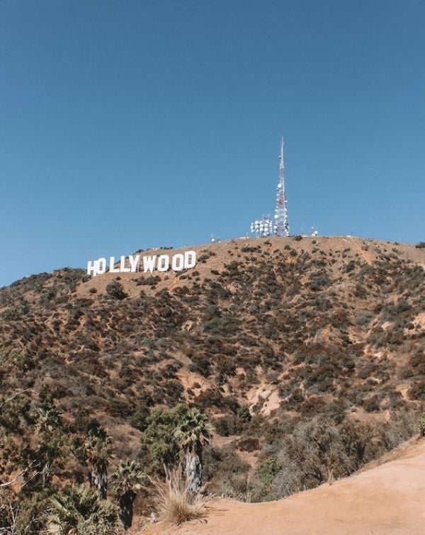 🌟 Hollywood Hills watch face